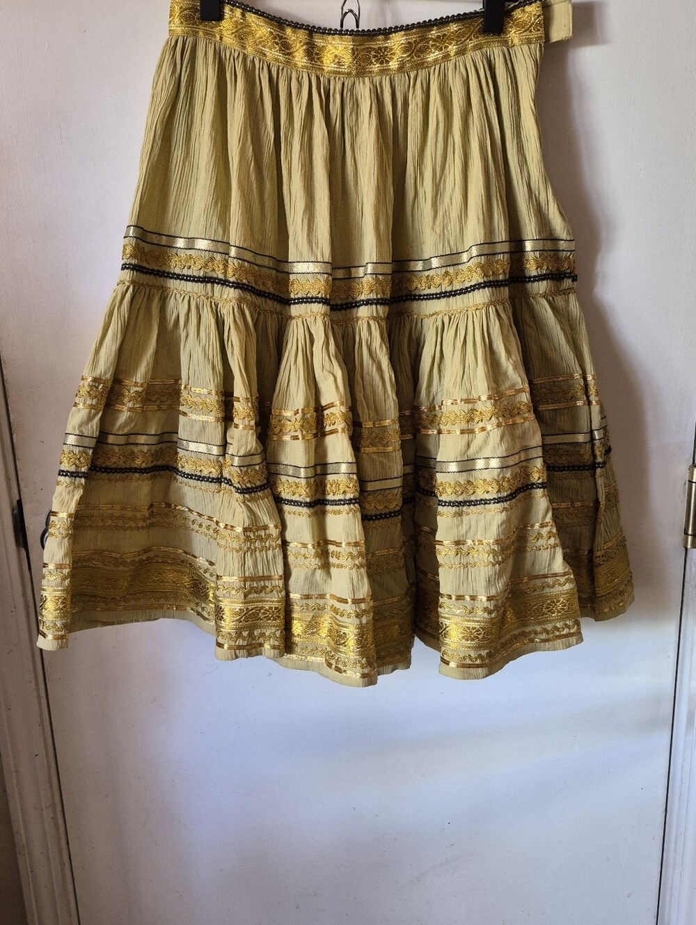 VTG Buffalo David Bitton Boho Festival Metallic Gold Trim Tiered Midi Skirt